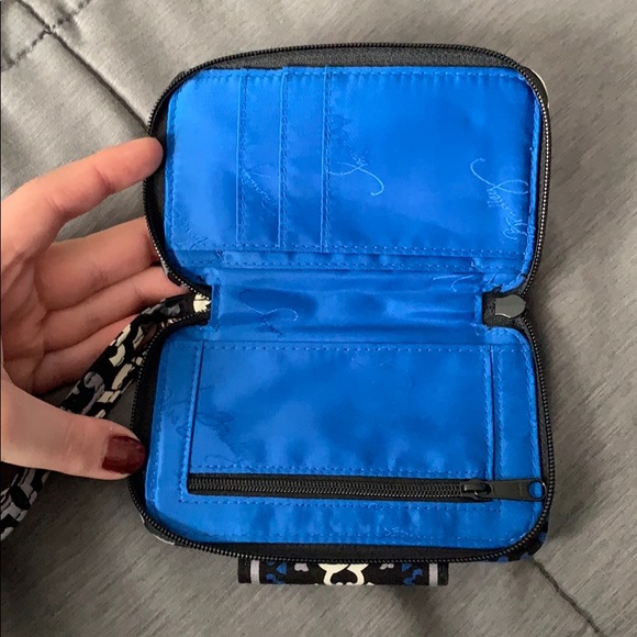 Vera Bradley Wristlet Mini Bag NWOT - Picture 4 of 5